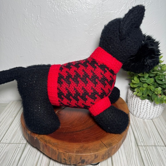 Russ Berrie Quincy Scottie Dog Plush Black Scottish Terrier Red Houndstooth 14" - Picture 4 of 9